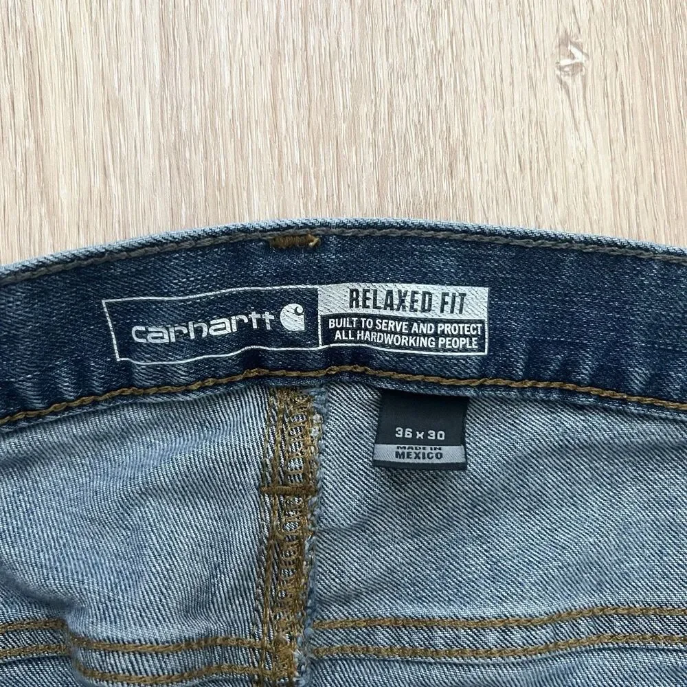 Carhartt Men's Blue Medium Wash Denim Jeans 36x30  Relaxed Fit Straight Mid Rise